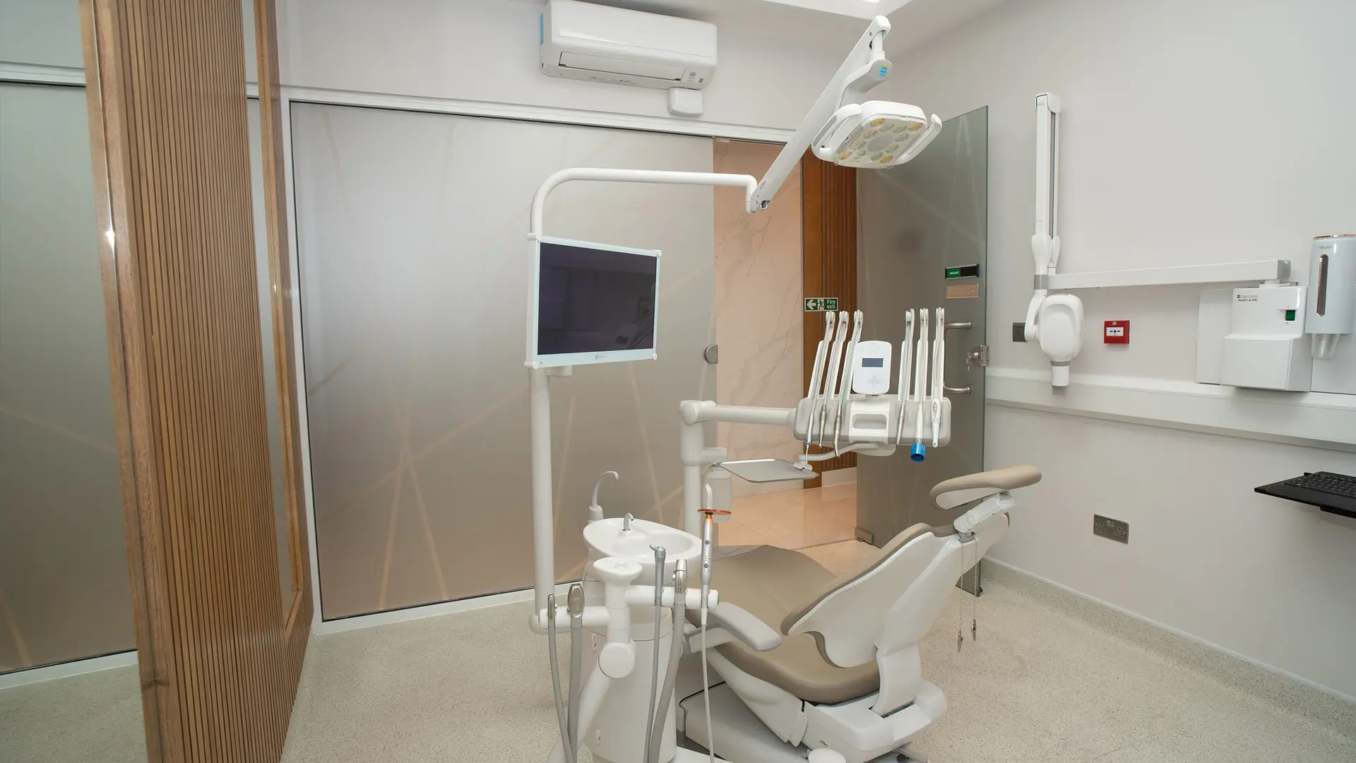 dentalondon-2